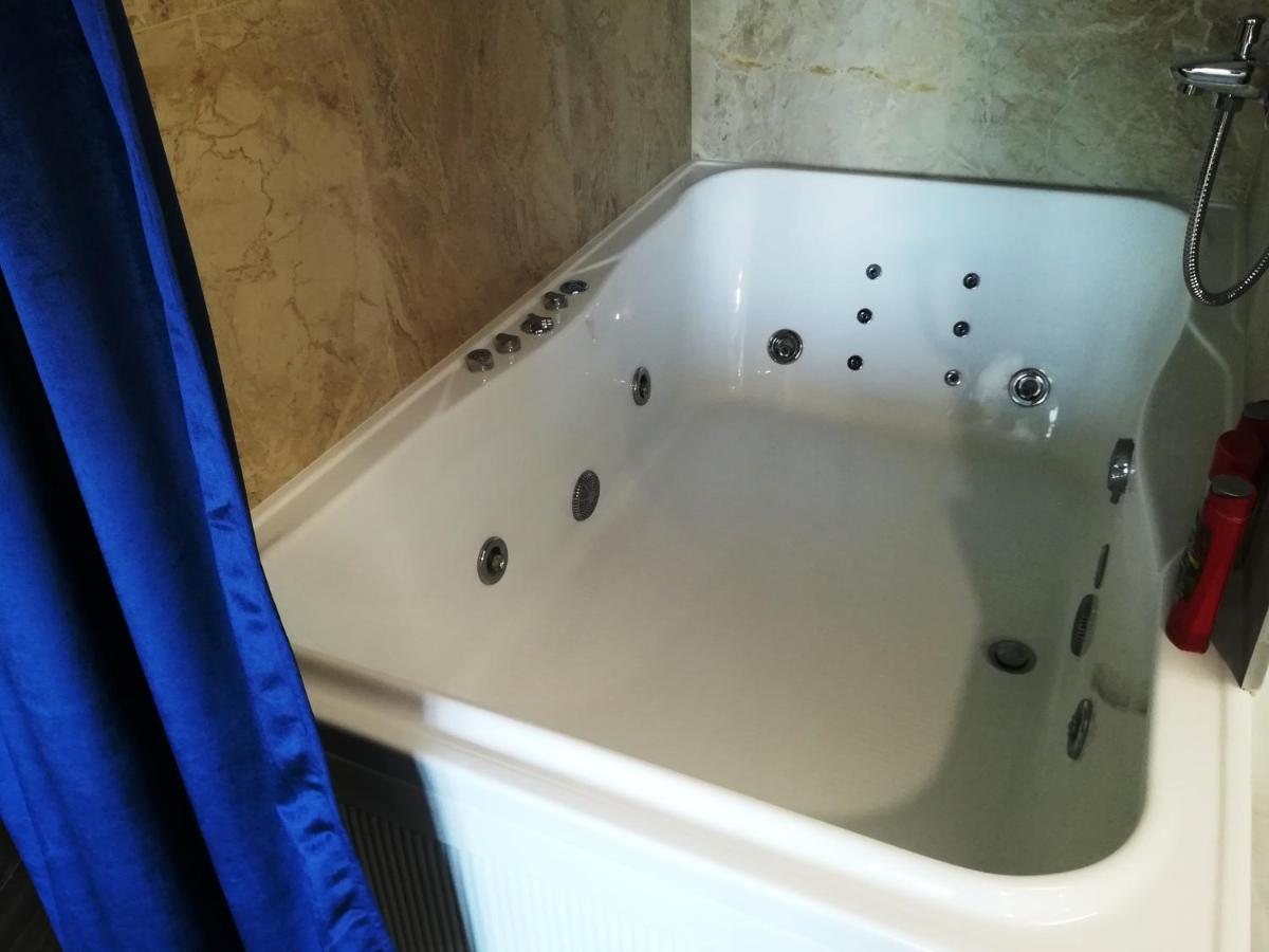 Jacuzzi New Loft Apartcomplex Kaskad, Минск - Центр Города 민스크 외부 사진
